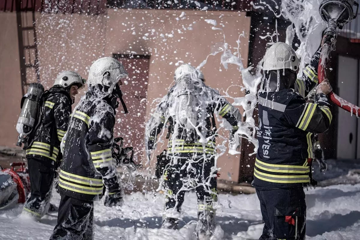 Erzurum’da İtfaiye Eri Eğitimleri Başladı