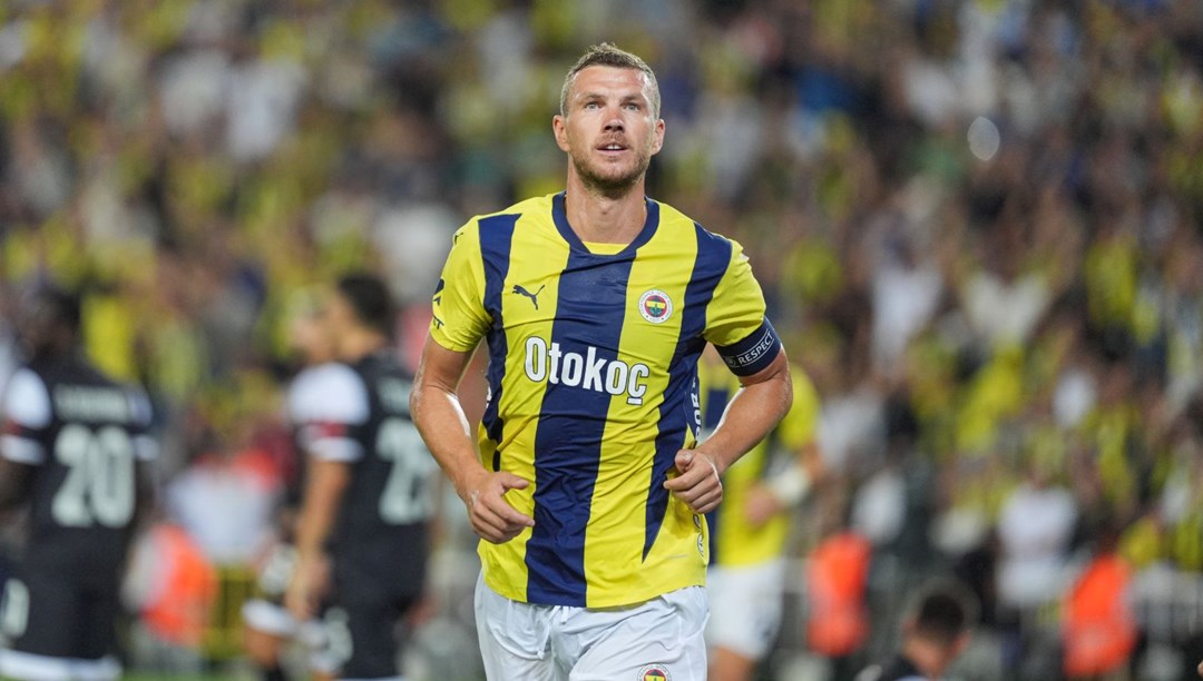 FenerbahÃ§e’den Edin Dzeko kararÄ±: 1 yÄ±l daha