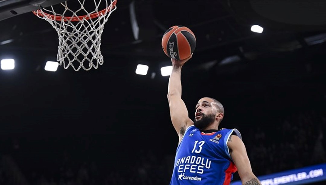 Anadolu Efes-Maccabi Playtika maÃ§Ä± Letonya’da oynanacak
