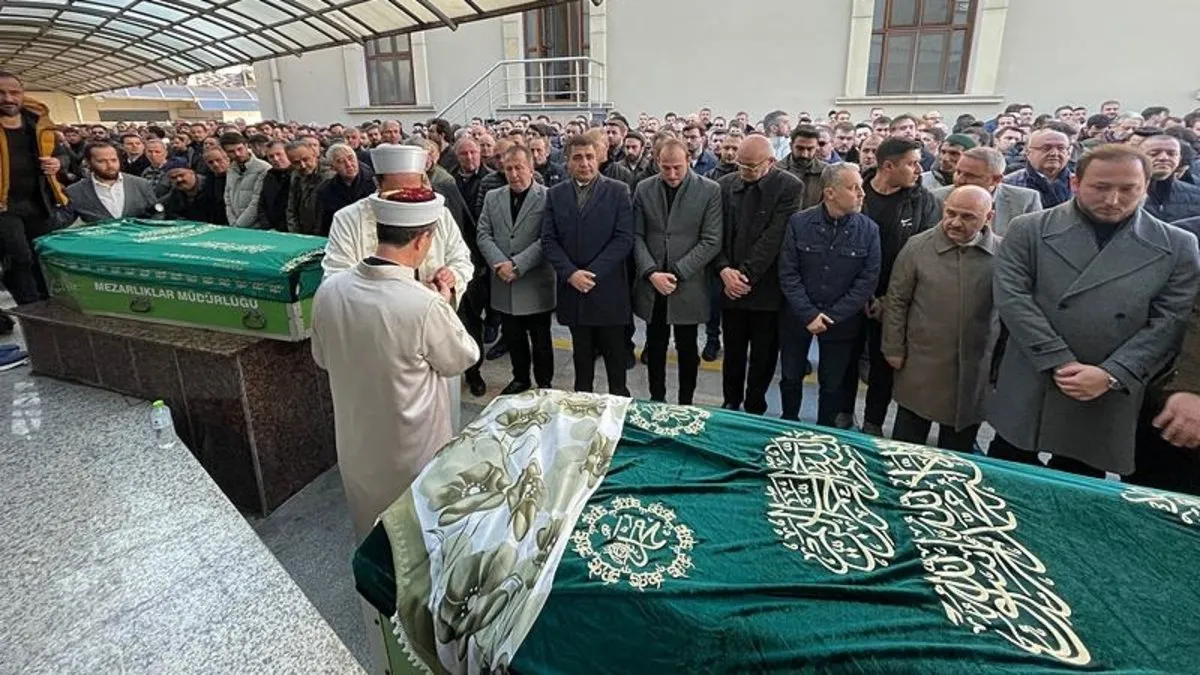 Anne-babasız kalan Su Alya yoğun bakımda