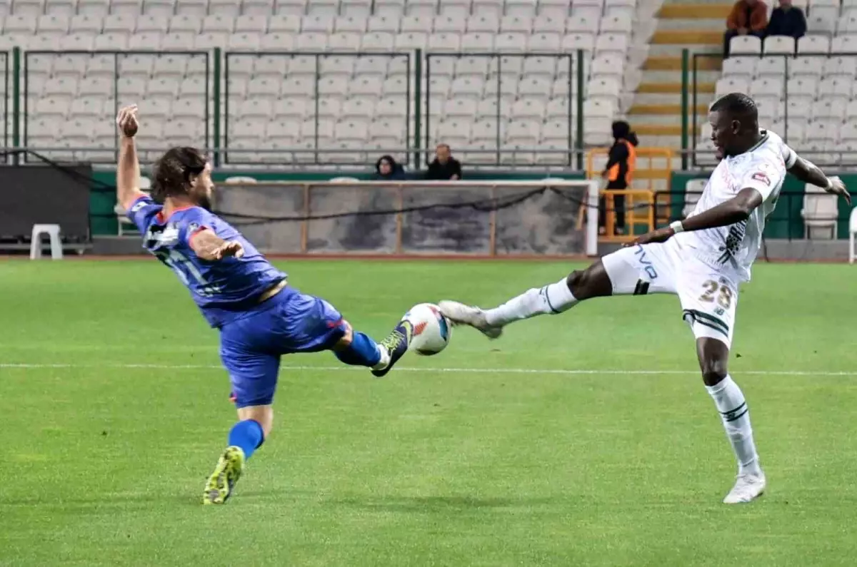Konyaspor – İskenderunspor İlk Yarı Golsüz Beraberlikle Bitti