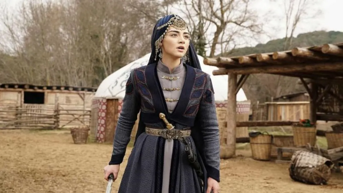 ‘Kuruluş Osman’ın ‘Bala Hatun’u olarak hafızalar kazındı! Özge Törer dizideki unutamadığı sahneyi anlattı…